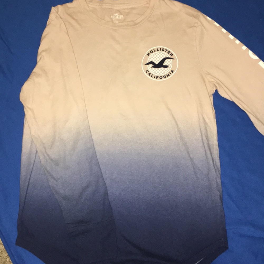 Men’s Hollister long sleeve